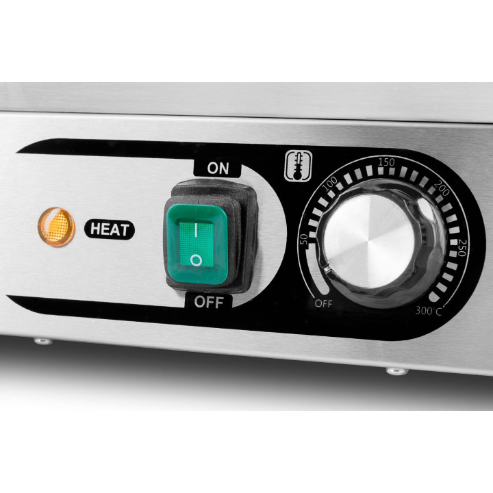 Kontakt grill pojedynczy | ryflowany | Resto Quality | 2,2 kW