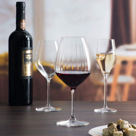 https://finedine.pl/files/foto_add_big/foto_add-31213.jpg
