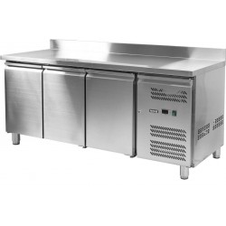 Stół chłodniczy 3-drzwiowy 1795x700x950mm z blatem roboczym z rantem linia 700 Yato YG-05255